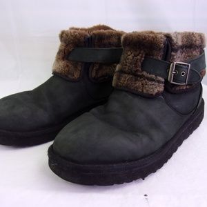 ugg jocelin genuine sheepskin short boot